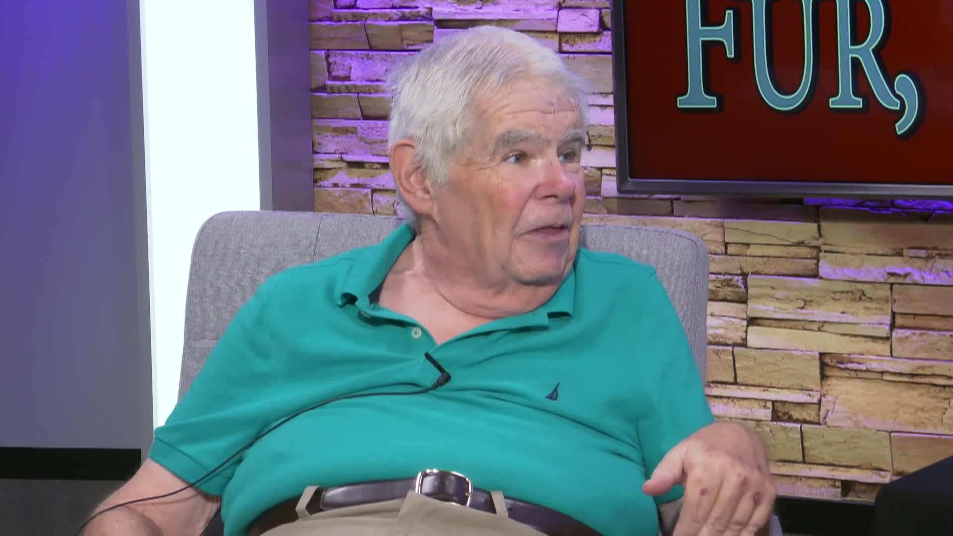 Fur Fins Feathers - Episode 143